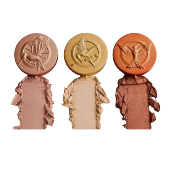 Storybook Cosmetics New Hunger Games Girl on Fire highlighter full size 8 g - Picture 2 of 4